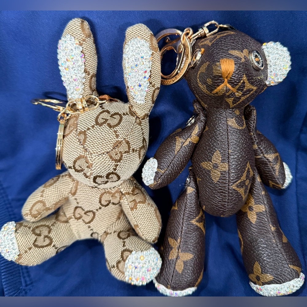 👑✅PRICE FIRM✅ Plush Key Chain Rabbit & Bear Duo Set. Brand New! - Picture 4 of 17